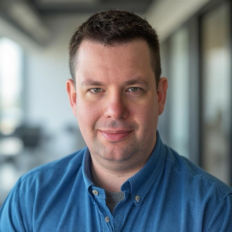 Portrait of Elliott Harris Jr